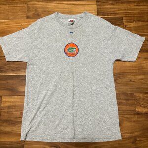 Vintage Nike gators football tee